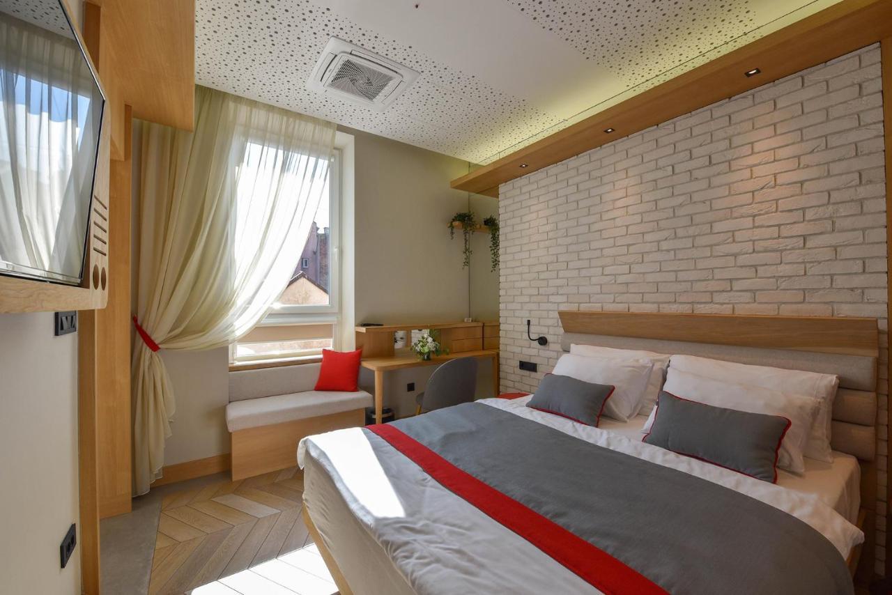 Comfort Central Place 塞拉耶佛 外观 照片